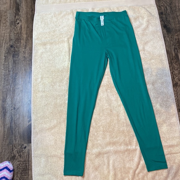 Color Alien  Green Brushed Microfiber Skinny Leggings  Medium - Picture 3 of 4